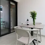 Sea One Bedroom In *